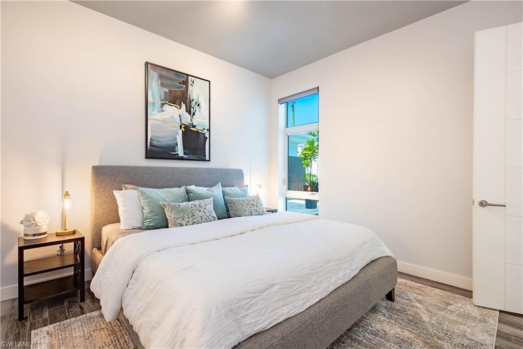 1807 Snook Dr, Naples, FL 34102 Photo