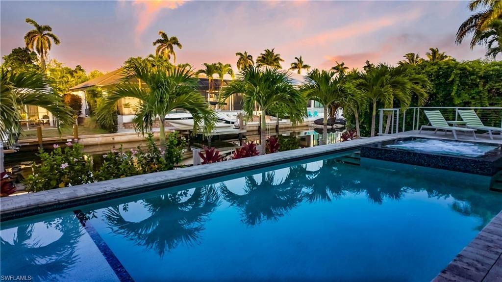 1807 Snook Dr, Naples, FL 34102 Photo