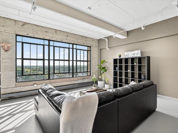 2929 Chicago Avenue, Unit 1120, Minneapolis, MN 55407