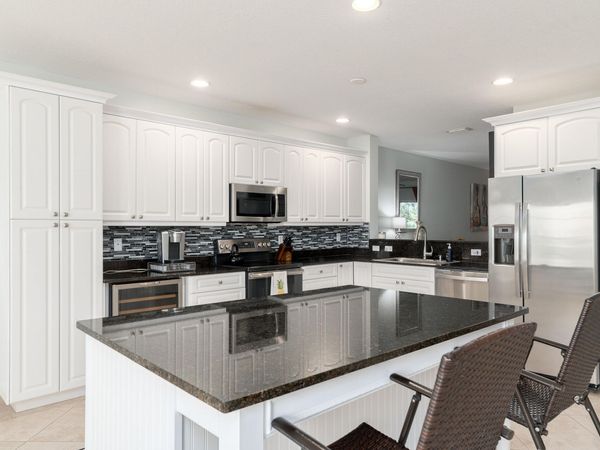 2109 SE Wild Meadow Circle, Port Saint Lucie, FL 34952