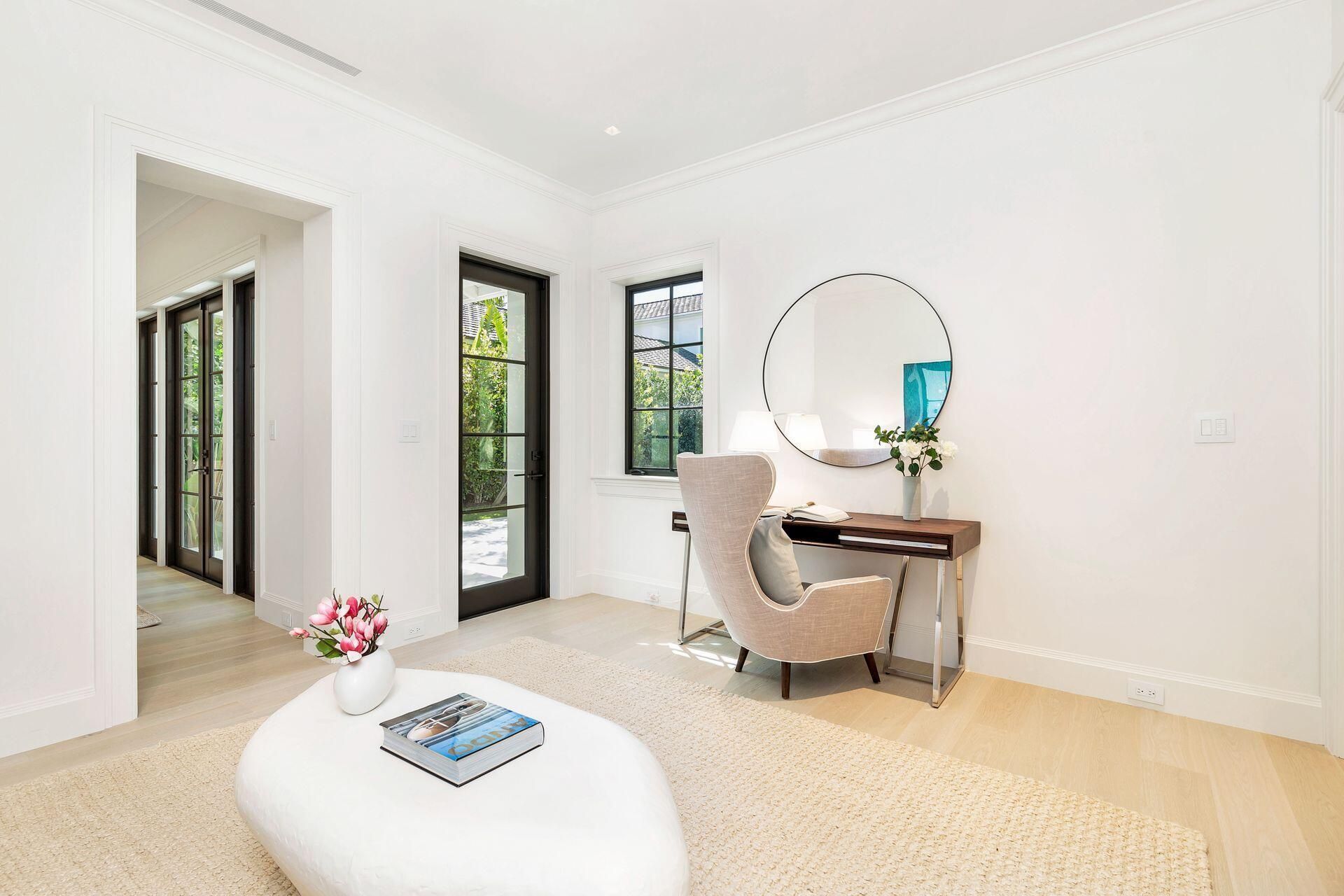 215 Summa Street, West Palm Beach, FL 33405 Photo