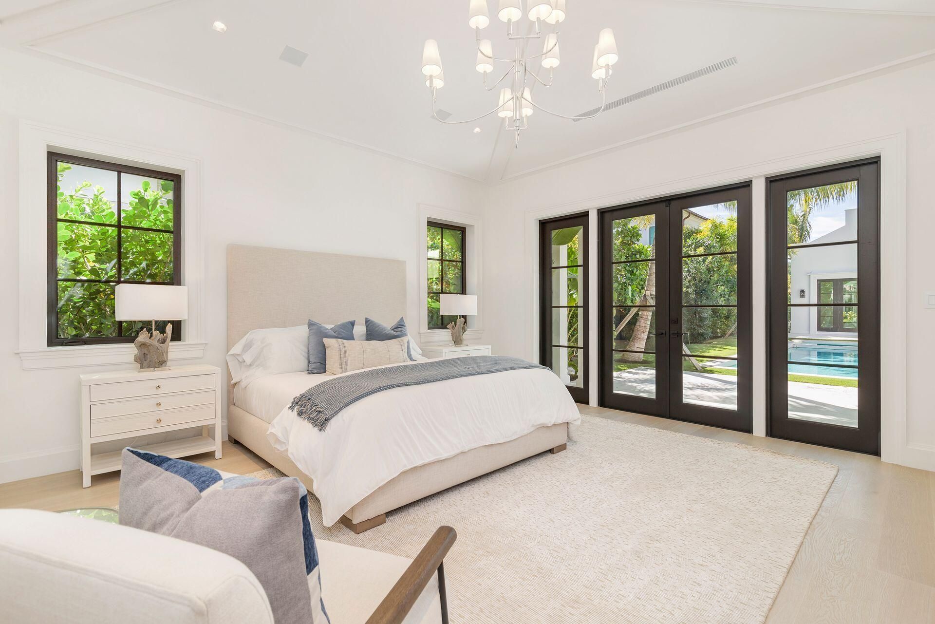 215 Summa Street, West Palm Beach, FL 33405 Photo