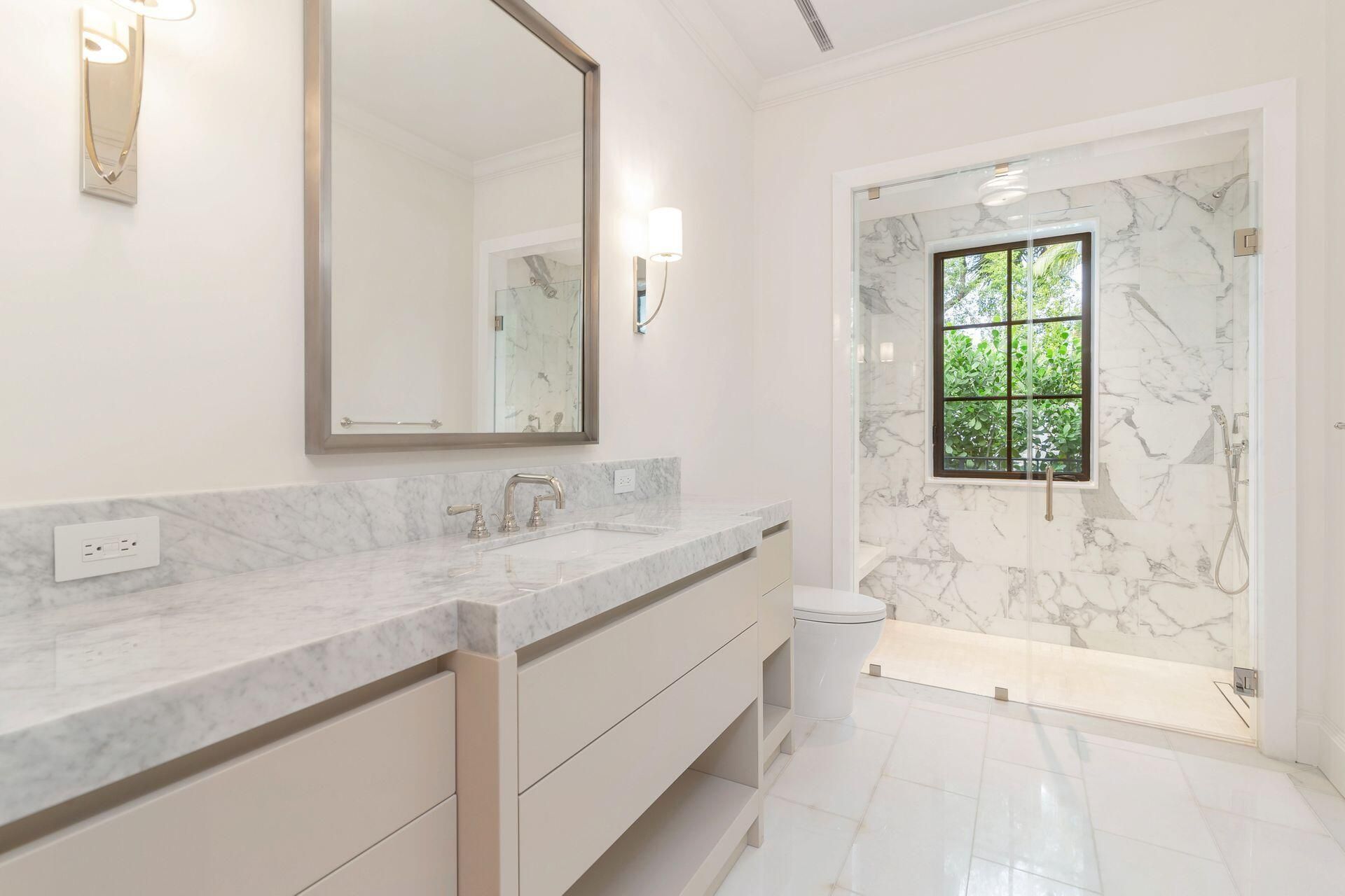 215 Summa Street, West Palm Beach, FL 33405 Photo