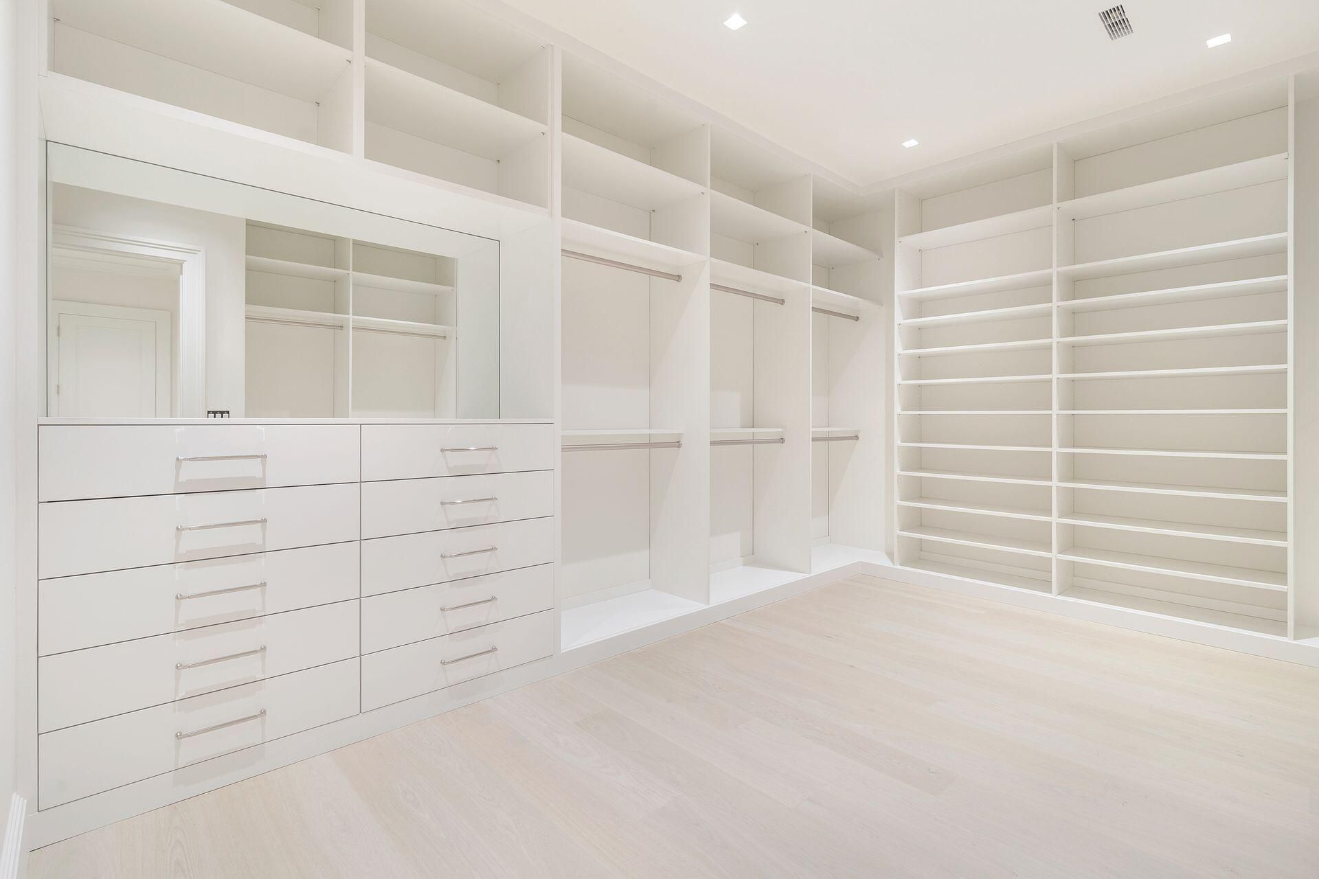 215 Summa Street, West Palm Beach, FL 33405 Photo