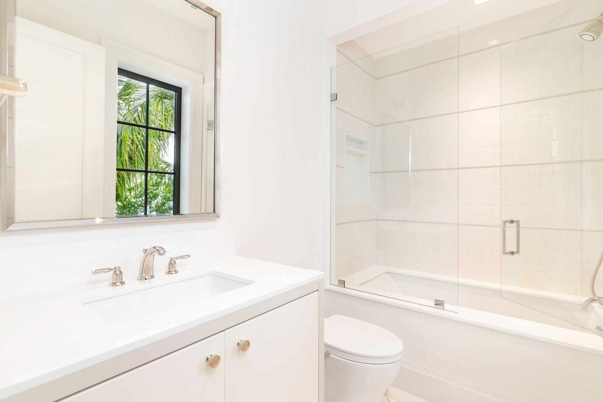 215 Summa Street, West Palm Beach, FL 33405 Photo