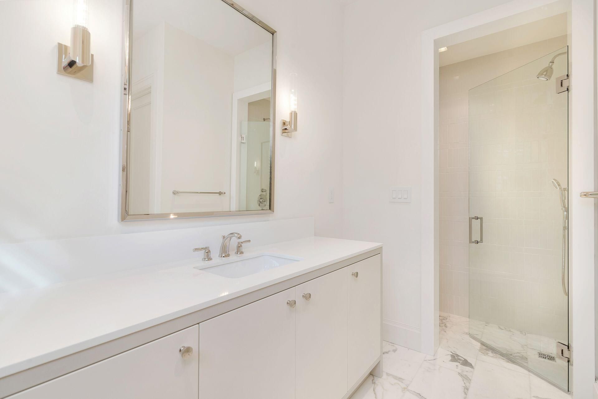 215 Summa Street, West Palm Beach, FL 33405 Photo