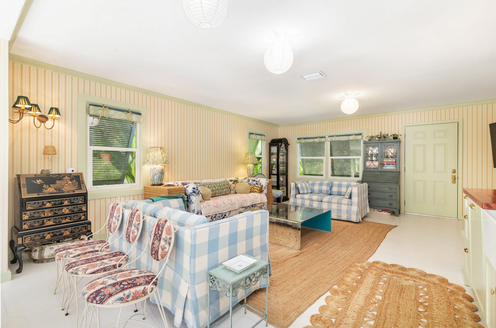 744 Avon Road, West Palm Beach, FL 33401 Photo