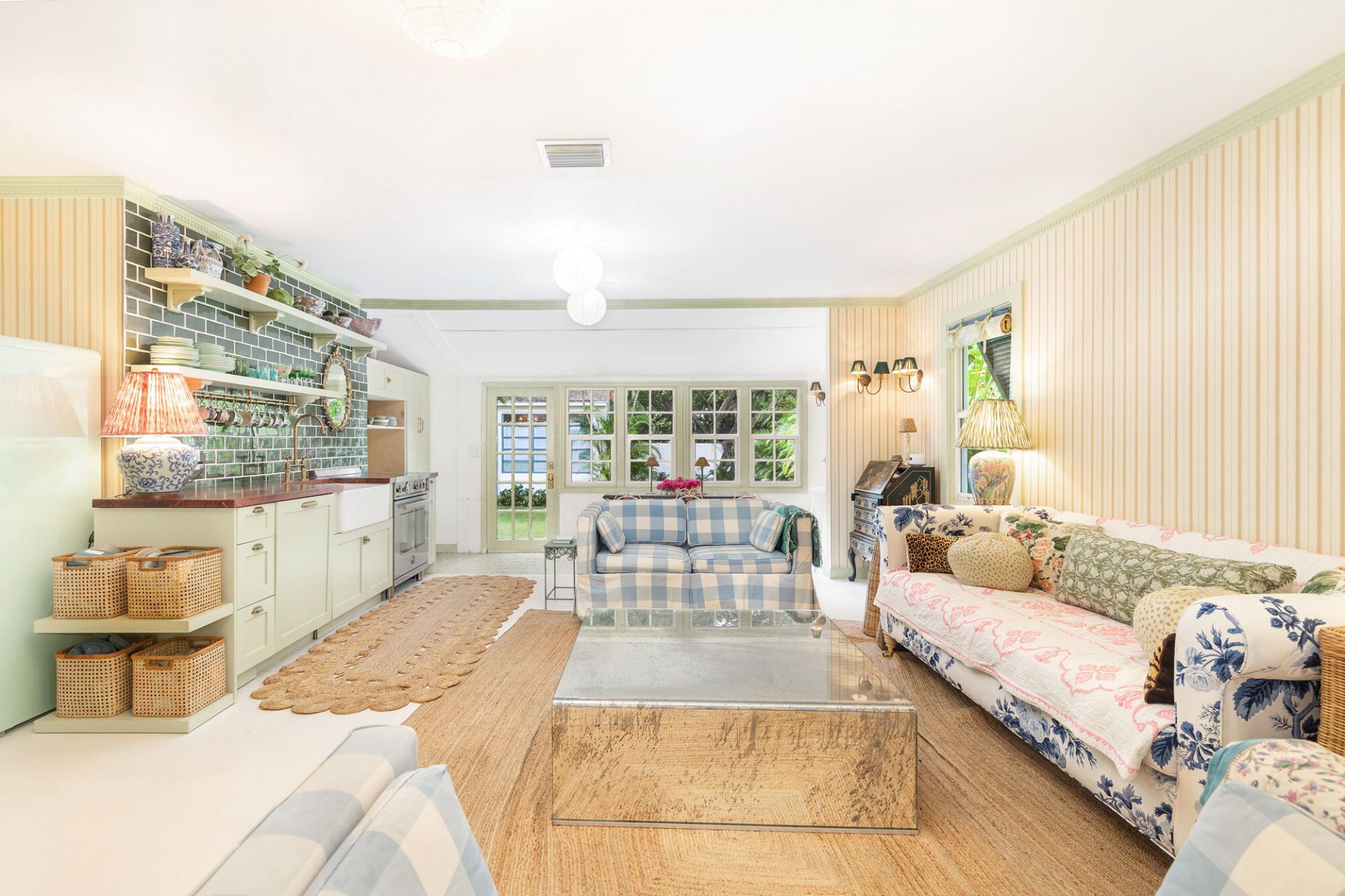 744 Avon Road, West Palm Beach, FL 33401 Photo