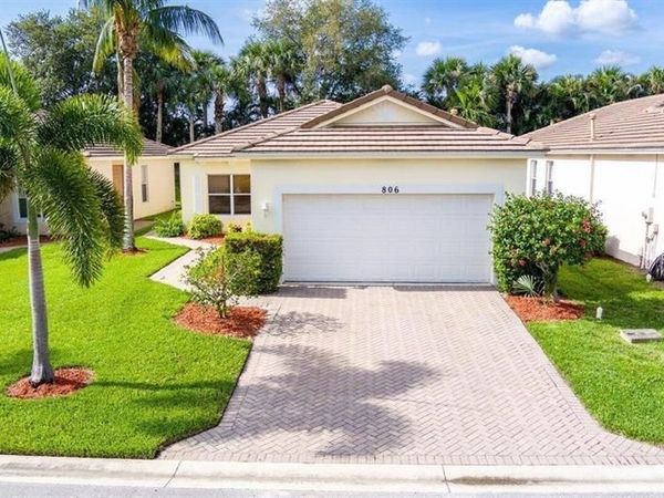 806 SW Rocky Bayou Ter, Saint Lucie West, FL 34986