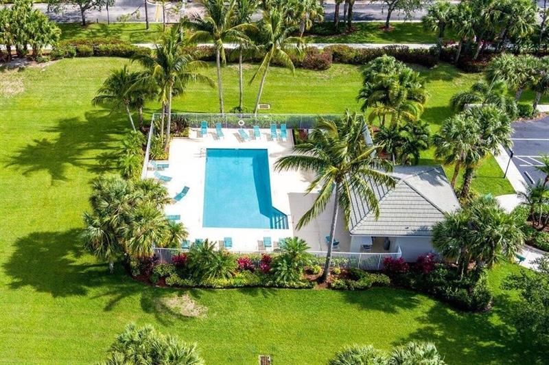 806 SW Rocky Bayou Ter, Saint Lucie West, FL 34986 Photo