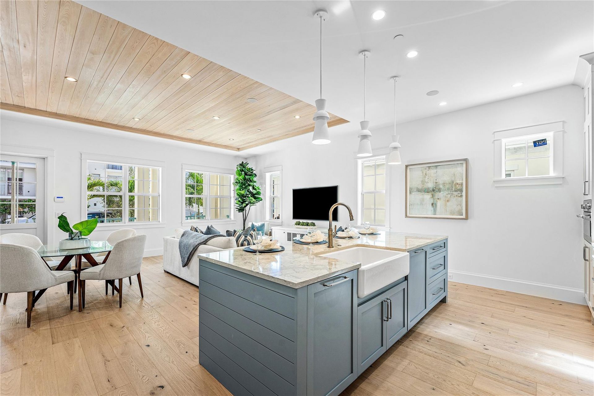 140 SE 1st Ave, Delray Beach, FL 33444 Photo