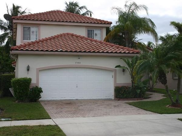 7588 NW Parkside Lane, Margate, FL 33063