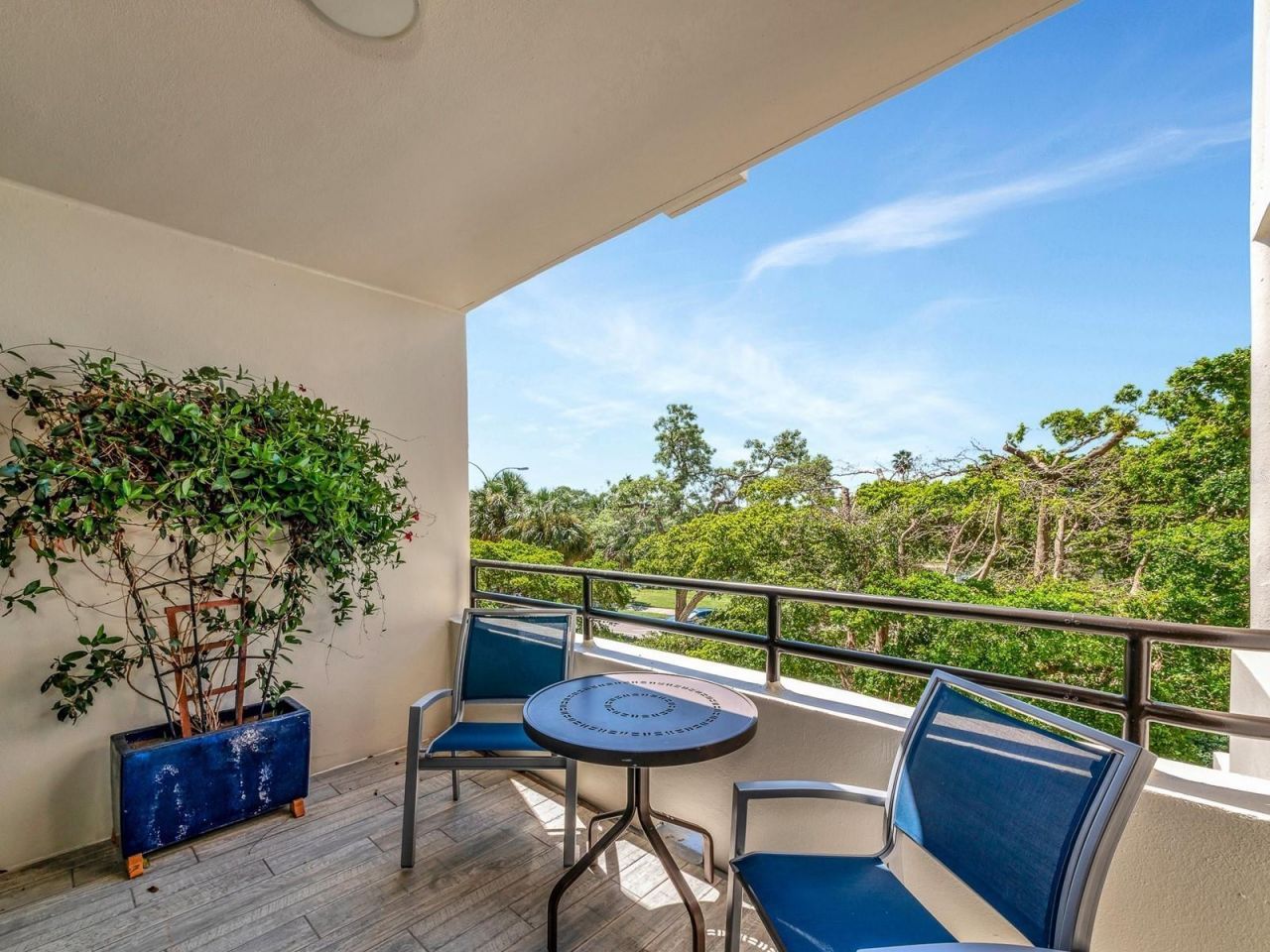 1255 N Gulfstream Avenue, Unit 204, Sarasota, FL 34236 Photo