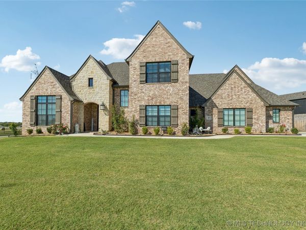 317 W 164th Place S, Glenpool, OK 74033