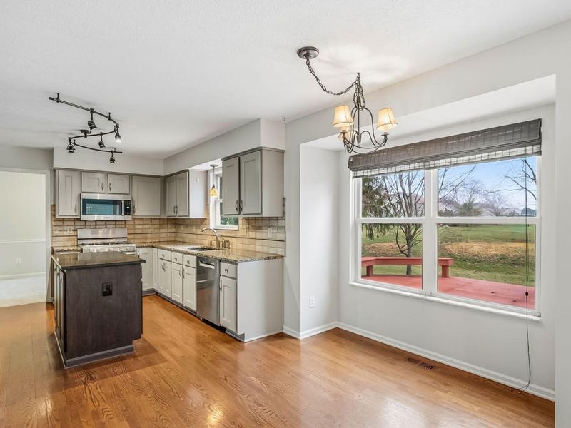 9529 Wayne Brown Drive, Powell, OH 43065 Photo 15