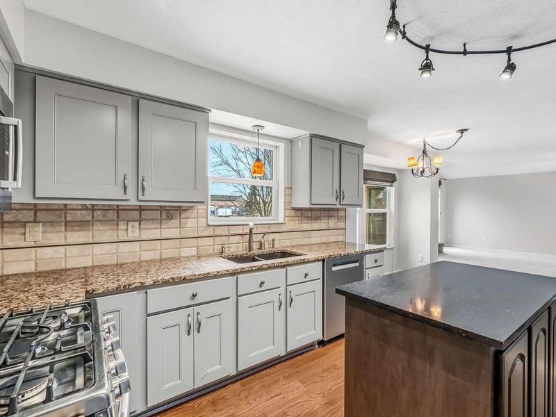 9529 Wayne Brown Drive, Powell, OH 43065 Photo 16