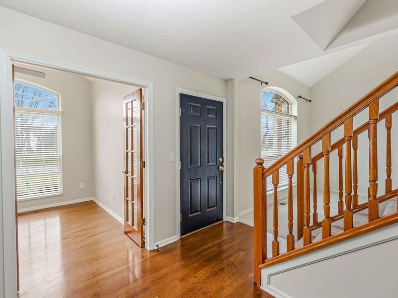 9529 Wayne Brown Drive, Powell, OH 43065 Photo 3