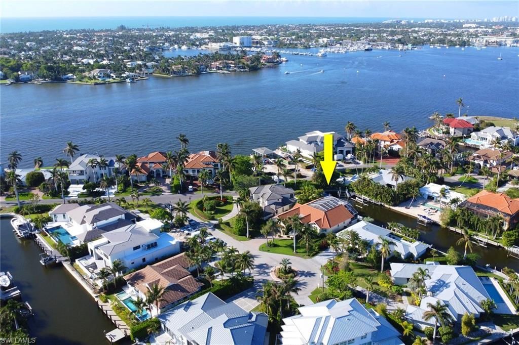 1275 Cobia Ct, Naples, FL 34102 Photo