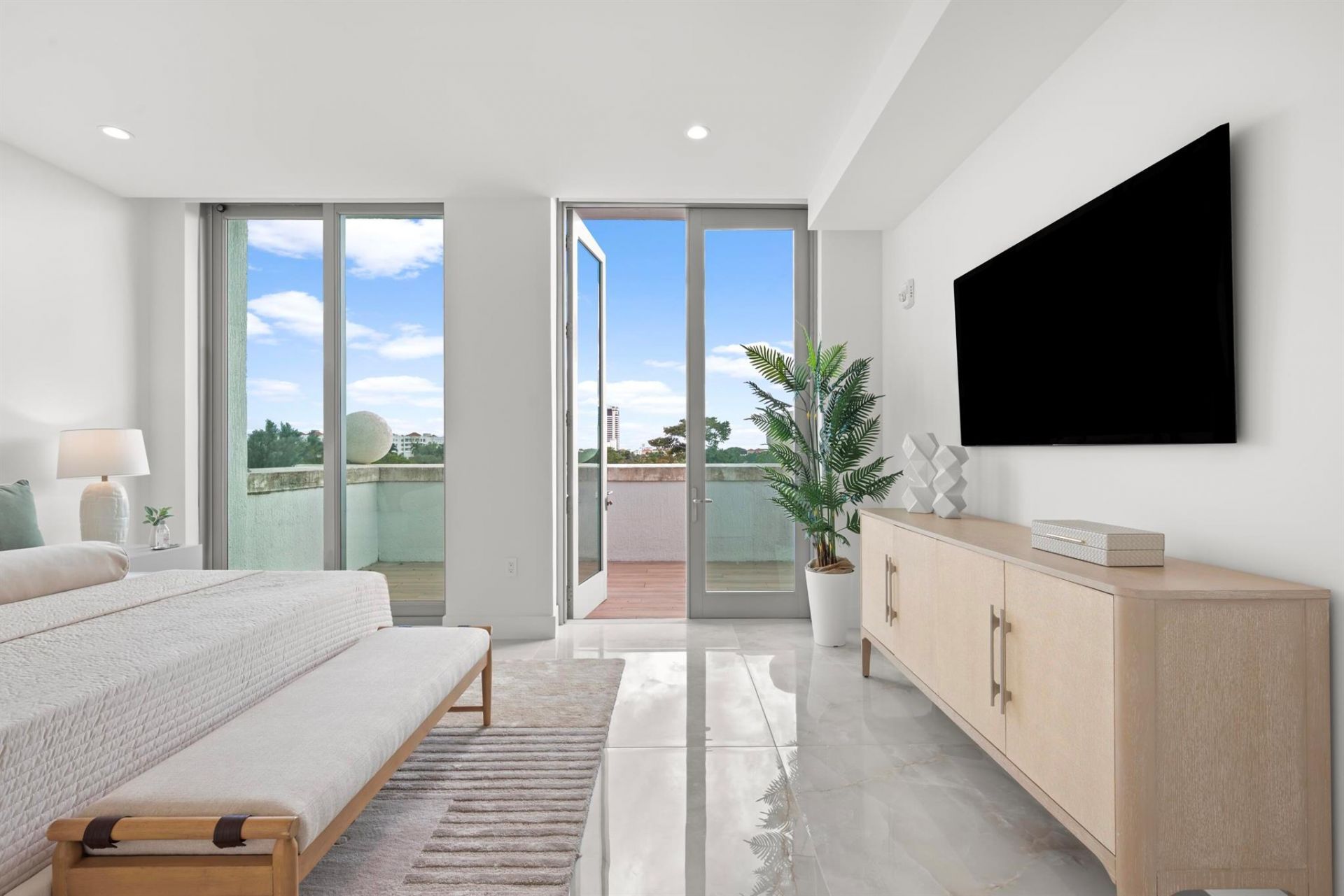 475 E Royal Palm Road, Unit 506, Boca Raton, FL 33432 Photo