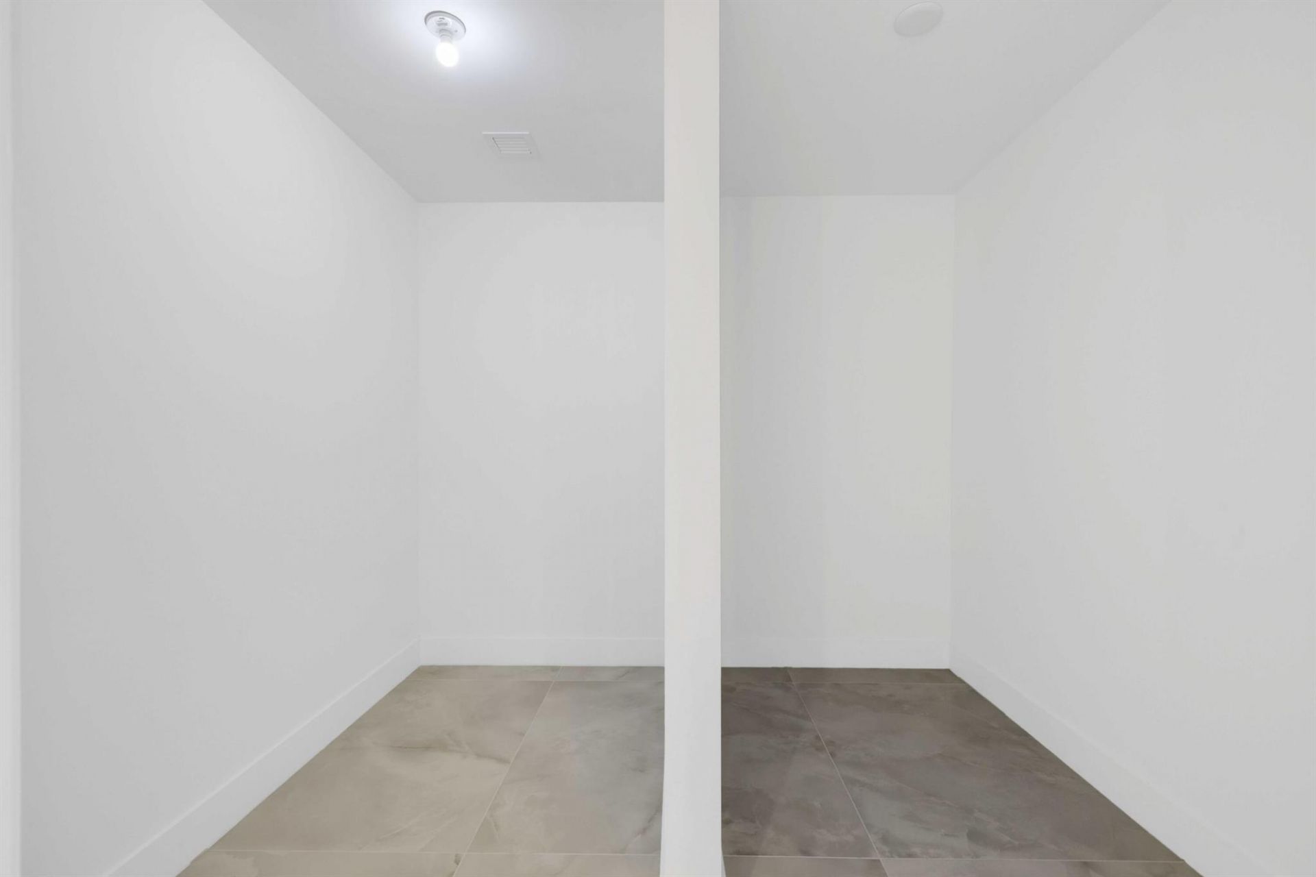 475 E Royal Palm Road, Unit 506, Boca Raton, FL 33432 Photo