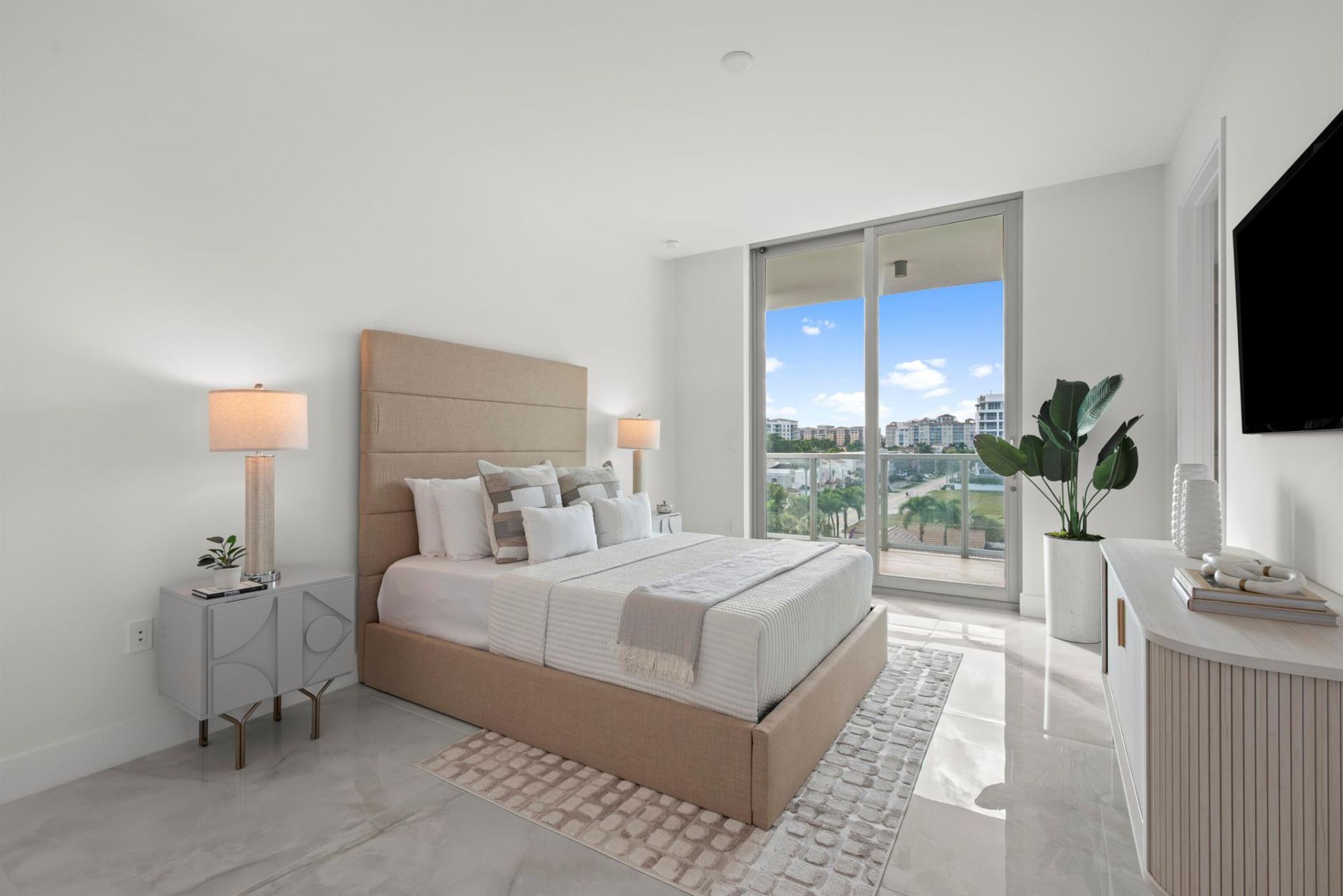 475 E Royal Palm Road, Unit 506, Boca Raton, FL 33432 Photo