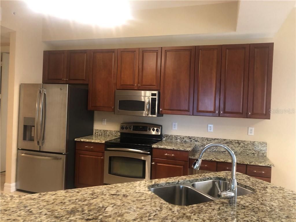98 Vivante Boulevard, Unit 417, Punta Gorda, FL 33950 Photo