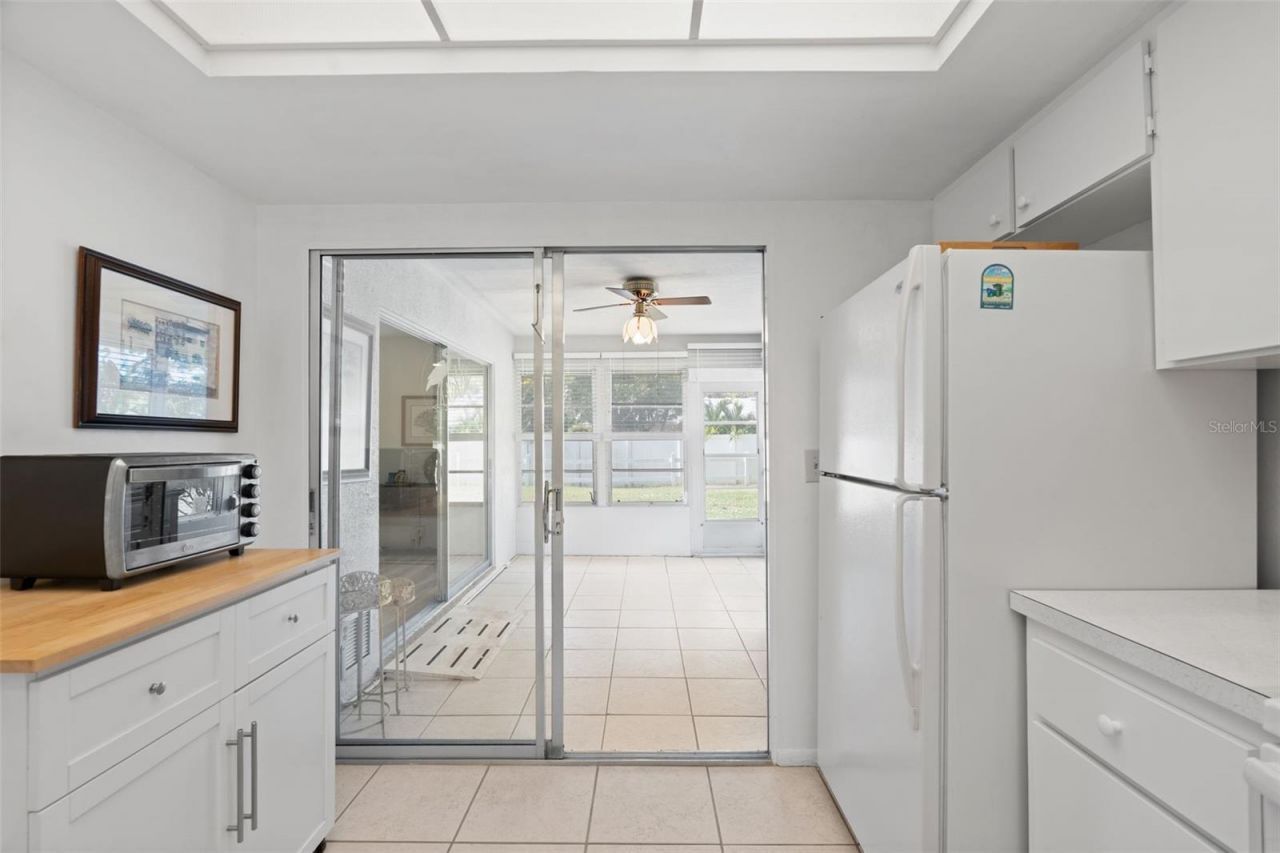 3952 Ashwood Lane, Unit 37, Sarasota, FL 34232 Photo