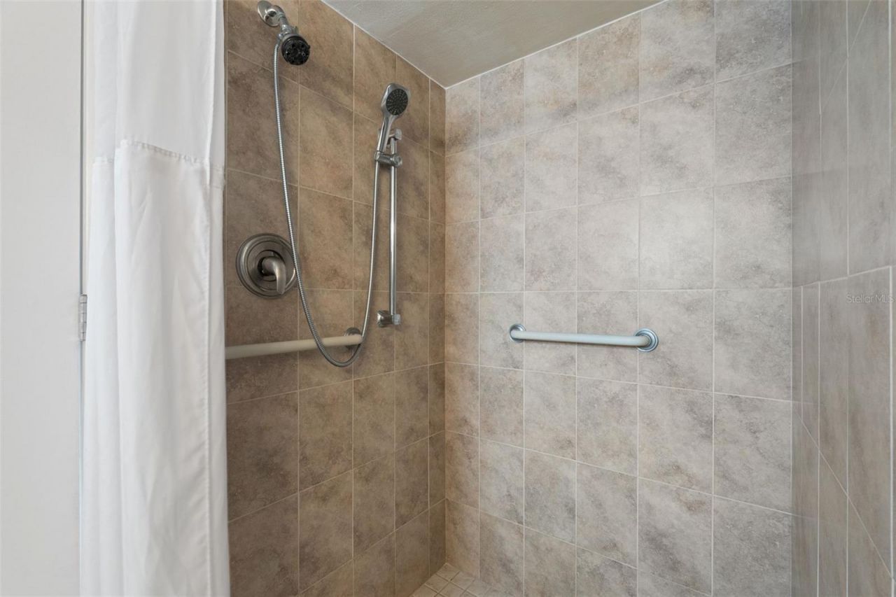 3952 Ashwood Lane, Unit 37, Sarasota, FL 34232 Photo