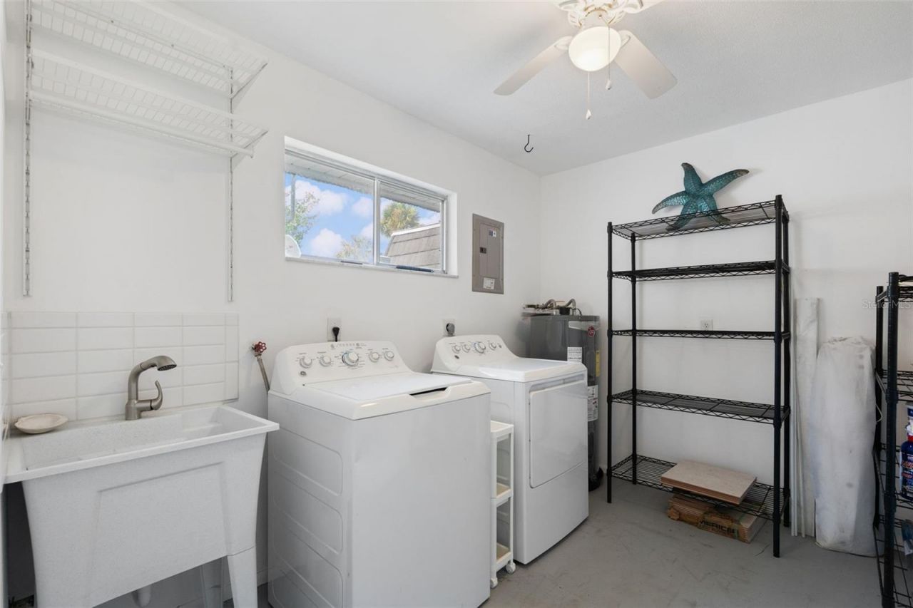 3952 Ashwood Lane, Unit 37, Sarasota, FL 34232 Photo