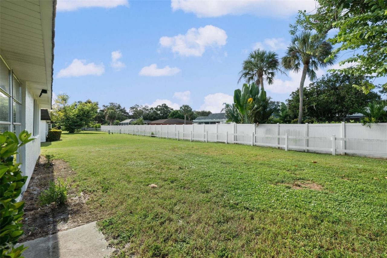 3952 Ashwood Lane, Unit 37, Sarasota, FL 34232 Photo