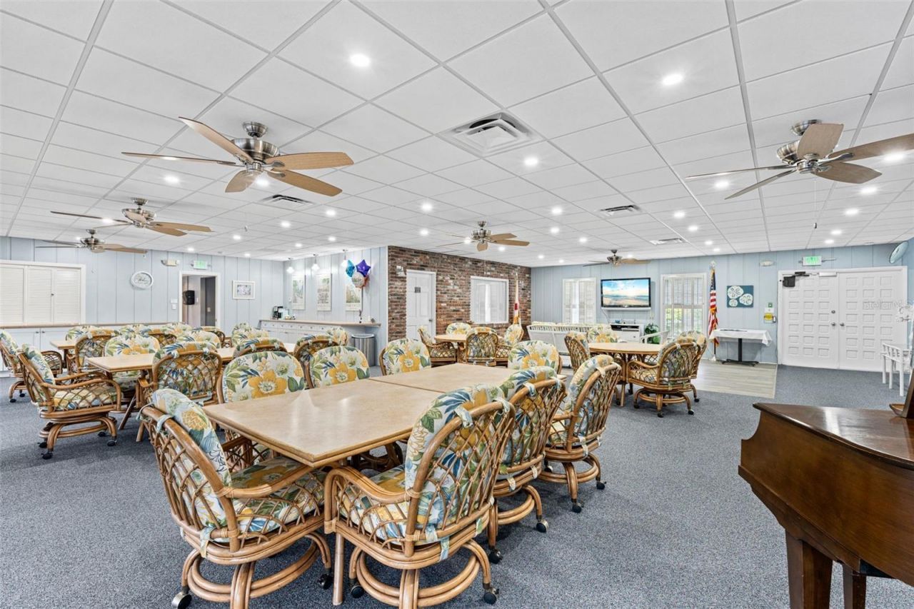 3952 Ashwood Lane, Unit 37, Sarasota, FL 34232 Photo