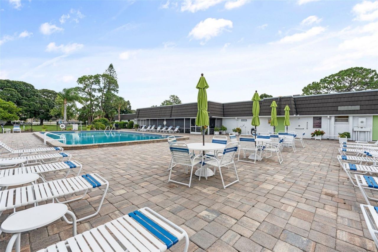 3952 Ashwood Lane, Unit 37, Sarasota, FL 34232 Photo