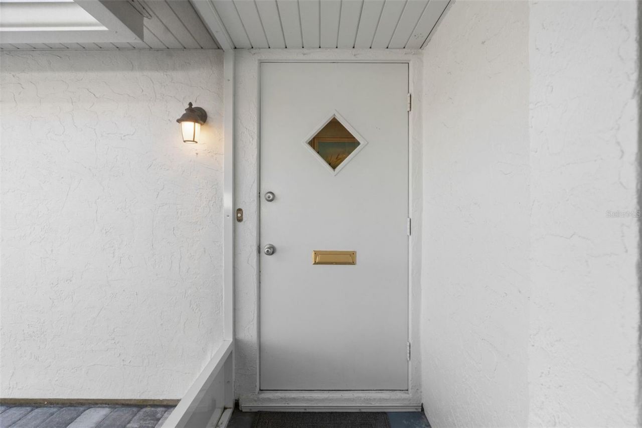 3952 Ashwood Lane, Unit 37, Sarasota, FL 34232 Photo