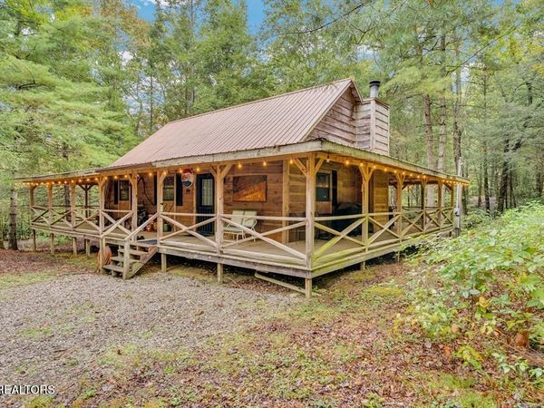 6573 Smith Mountain Rd, Crab Orchard, TN 37723