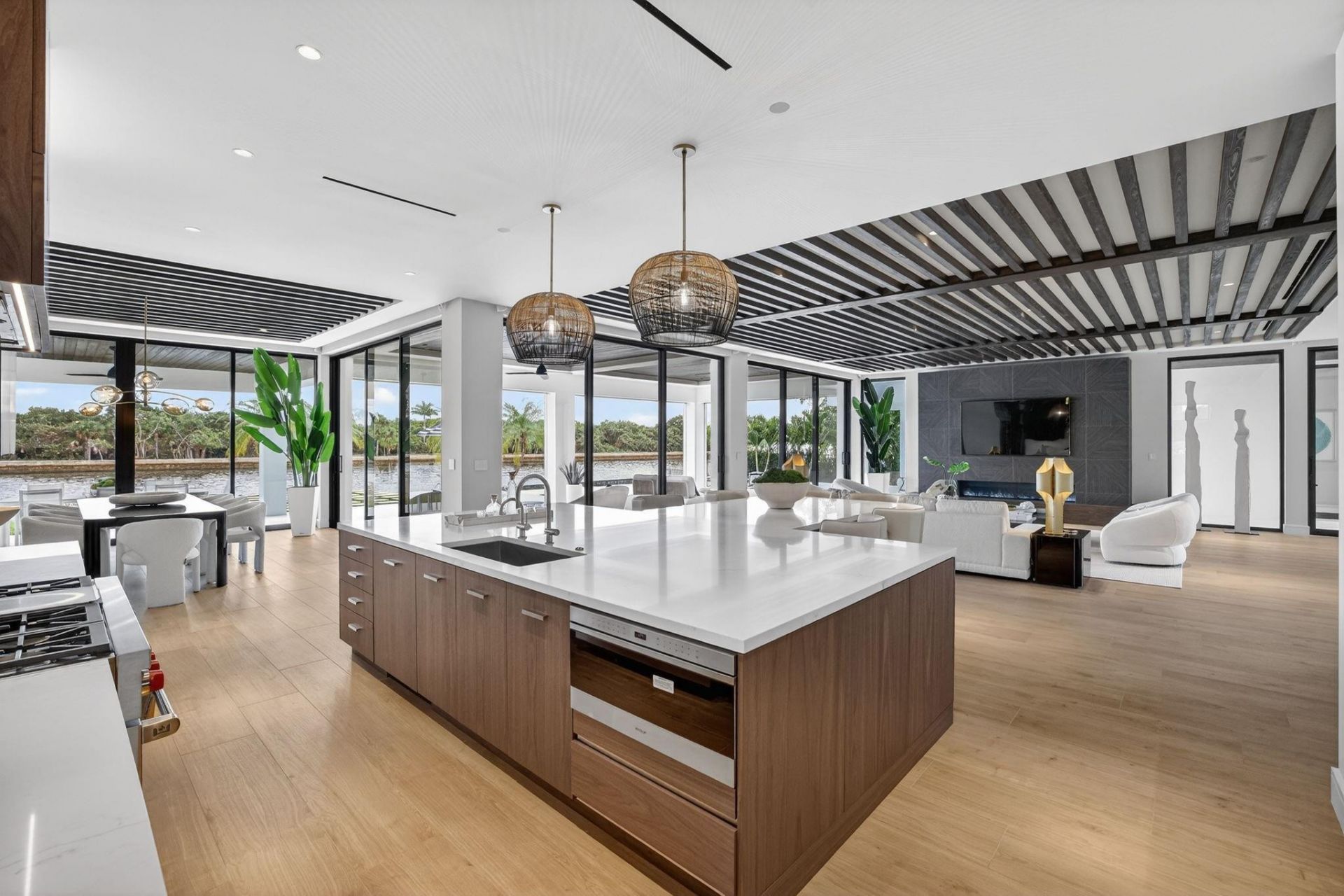 1918 Intracoastal Dr, Fort Lauderdale, FL 33305 Photo