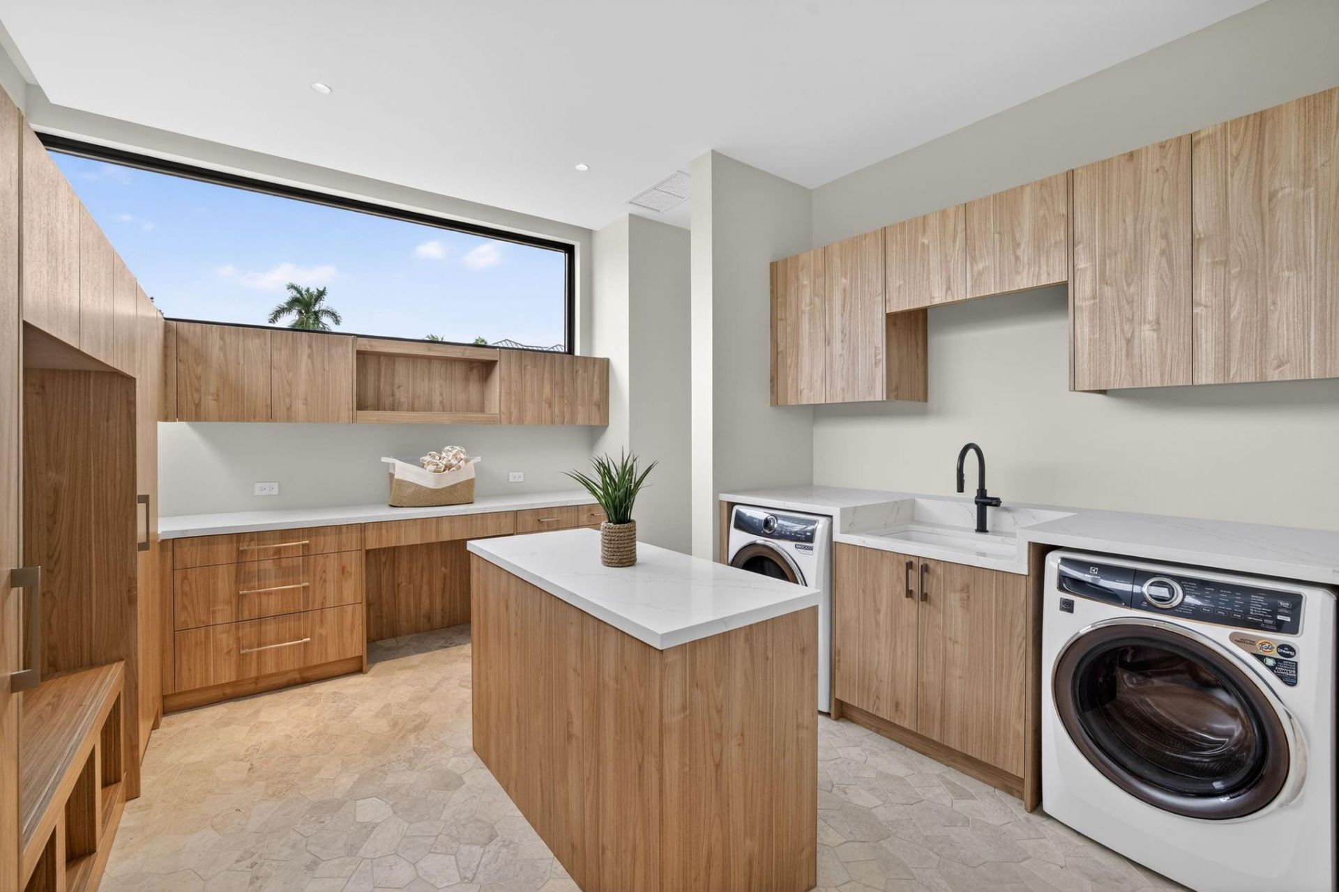 1918 Intracoastal Dr, Fort Lauderdale, FL 33305 Photo