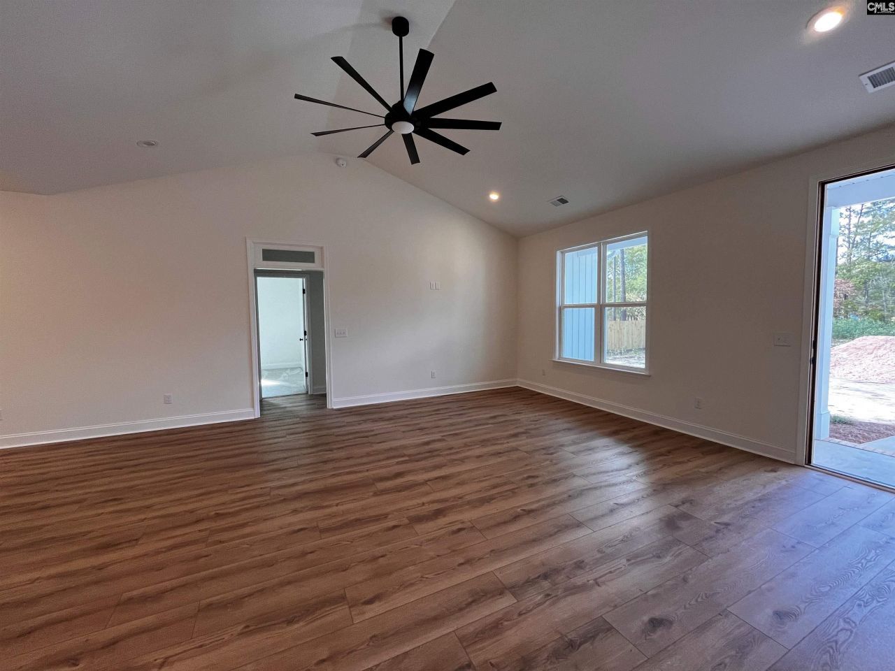 1577 Porter Road Photo 7