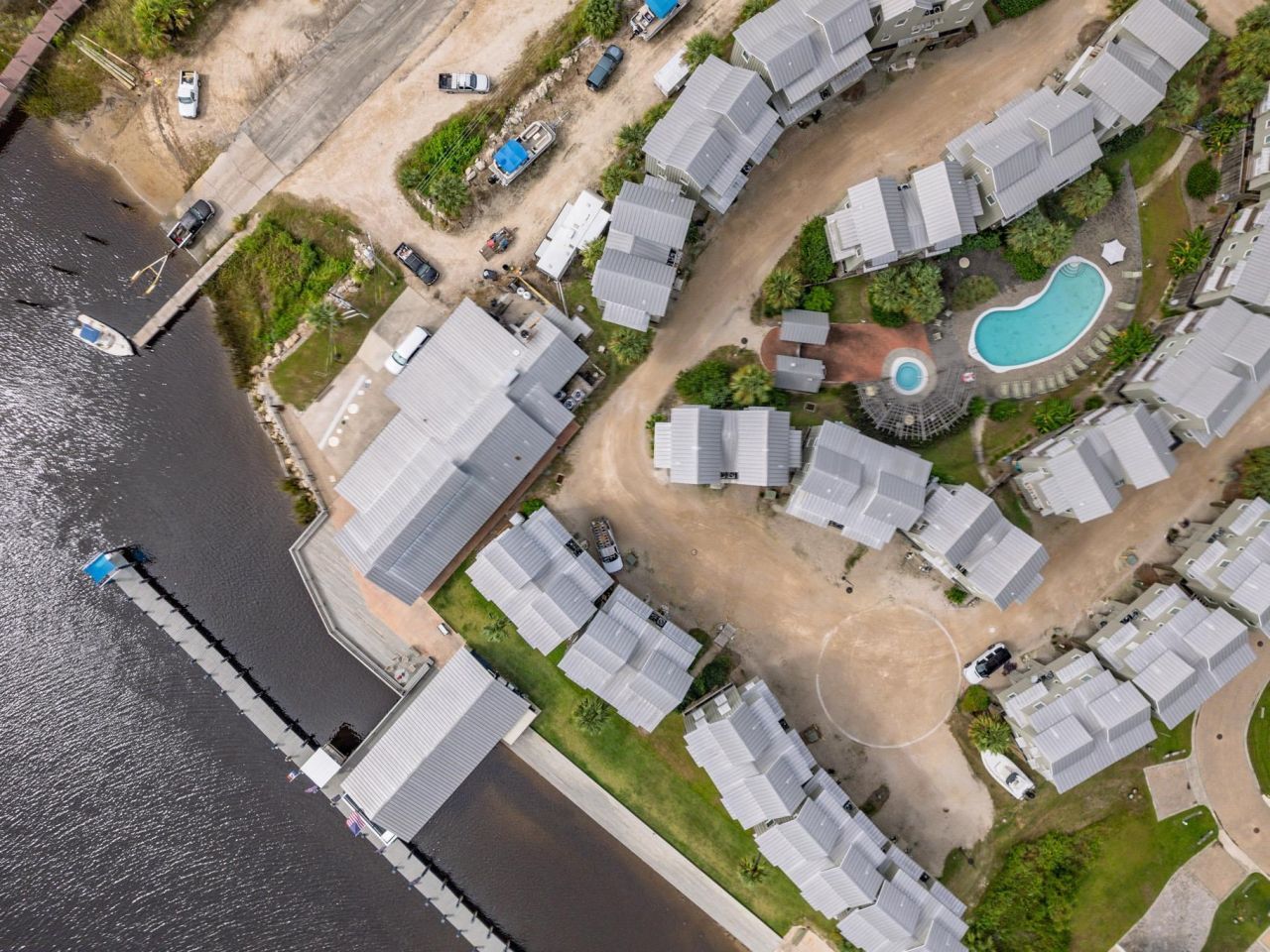 357 Pirates Landing Drive, Carrabelle, FL 32320 Photo