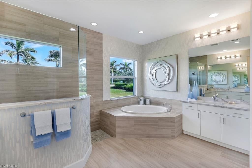 6245 Negril Isle Dr, Naples, FL 34113 Photo