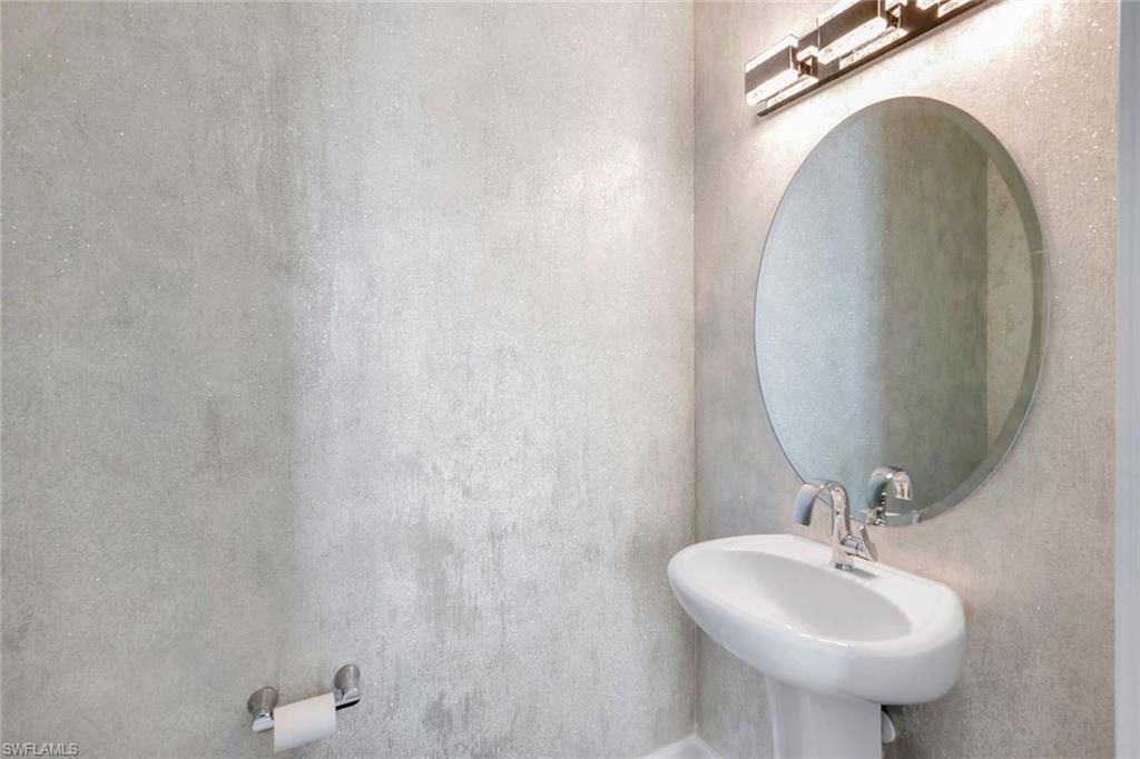 6245 Negril Isle Dr, Naples, FL 34113 Photo