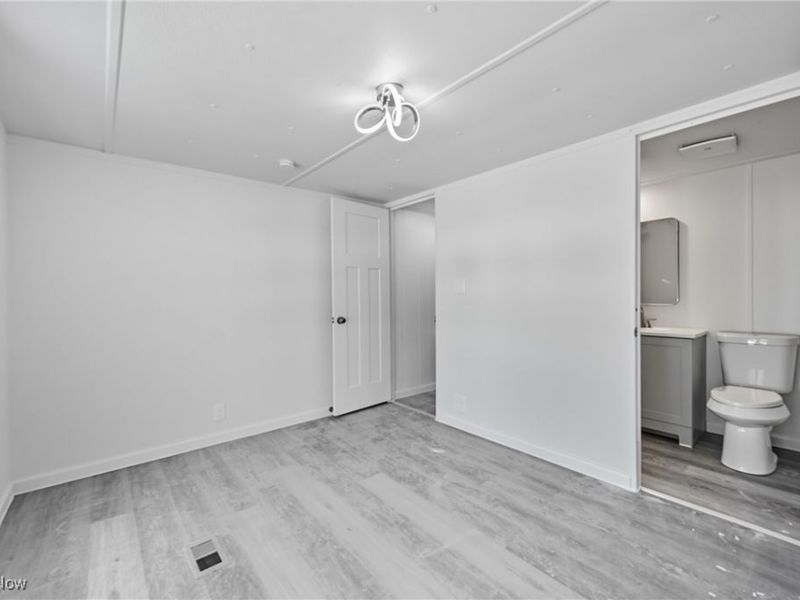 11 Redwood Drive, Beloit, OH 44609 Photo 20