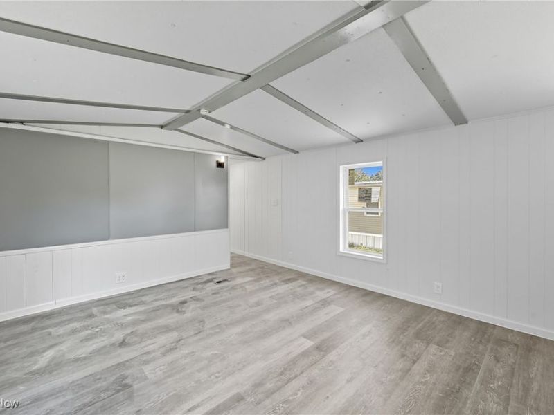 11 Redwood Drive, Beloit, OH 44609 Photo 7