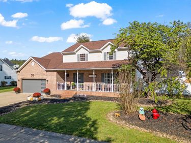 312 Lower Overlook Drive, Hurricane, WV 25526