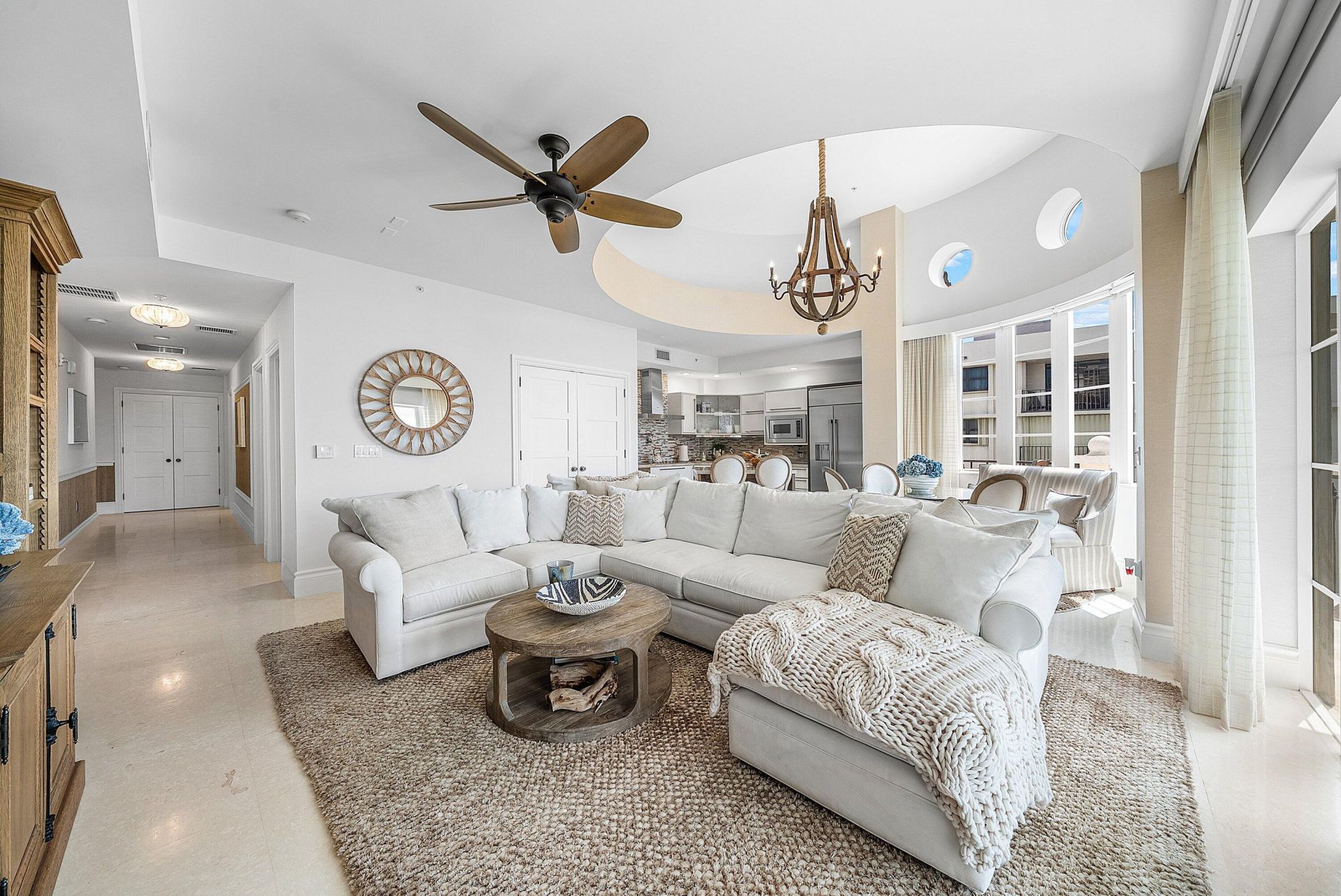 155 S Ocean Avenue, Unit 606, Palm Beach Shores, FL 33404 Photo