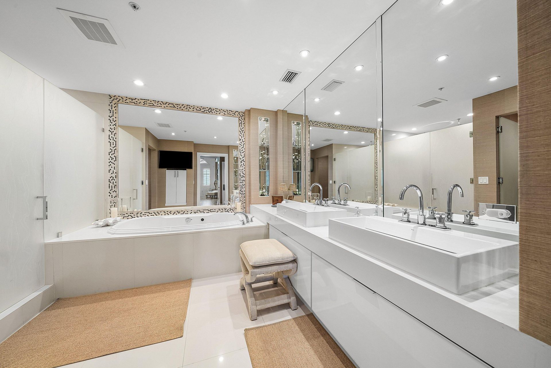 155 S Ocean Avenue, Unit 606, Palm Beach Shores, FL 33404 Photo