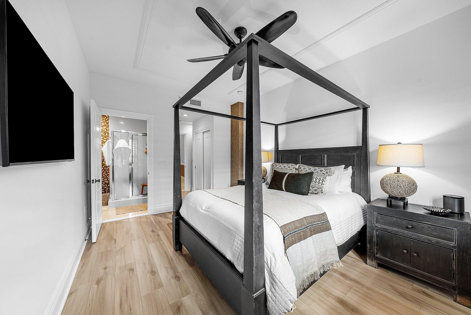 155 S Ocean Avenue, Unit 606, Palm Beach Shores, FL 33404 Photo