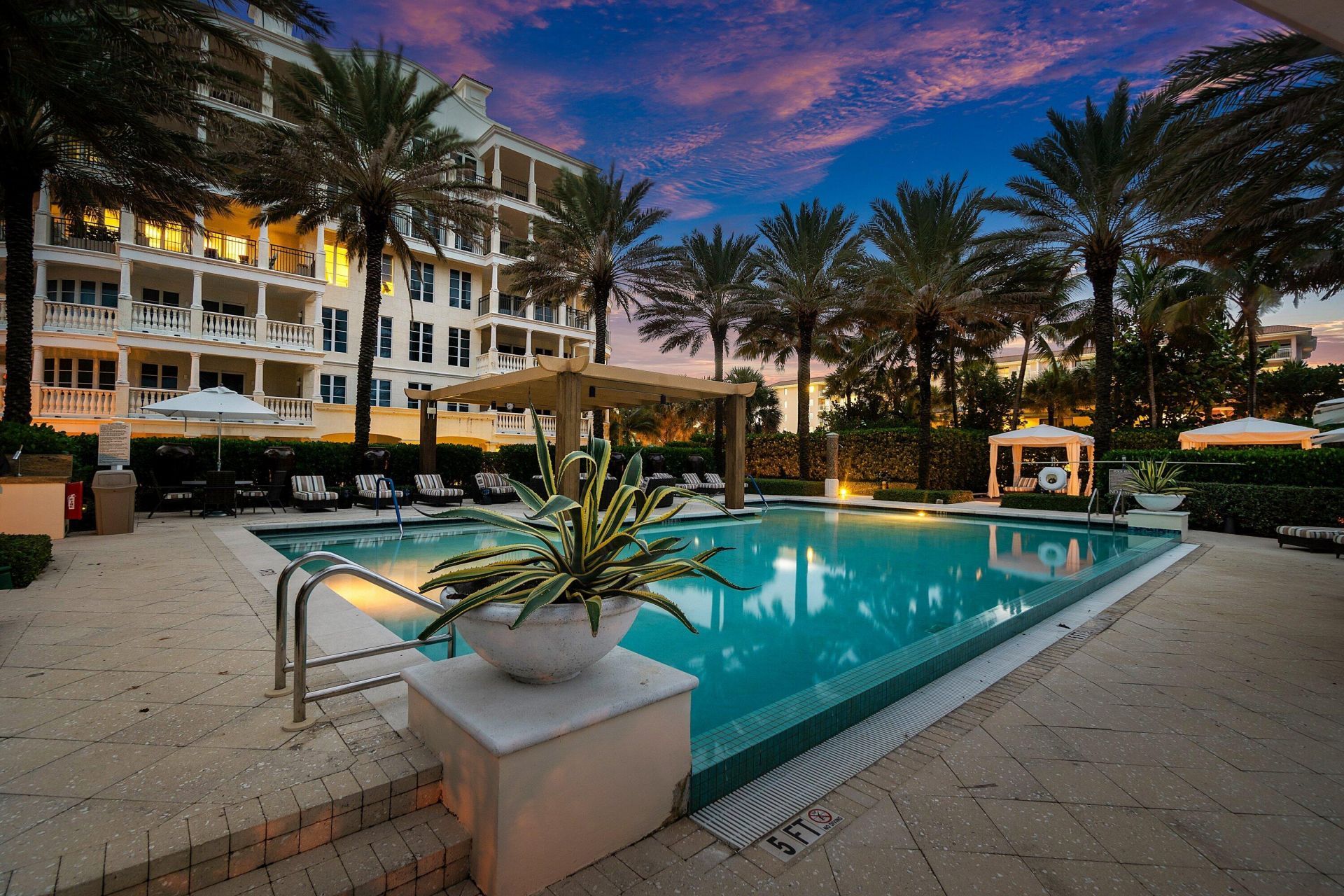 155 S Ocean Avenue, Unit 606, Palm Beach Shores, FL 33404 Photo