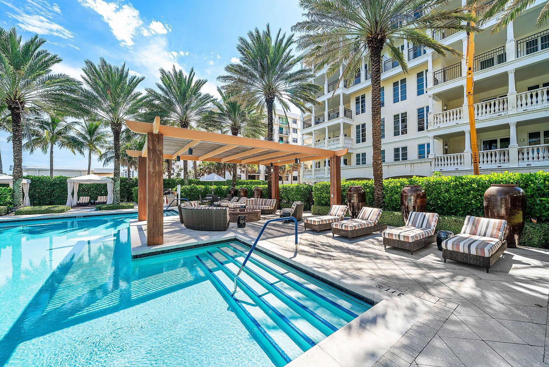 155 S Ocean Avenue, Unit 606, Palm Beach Shores, FL 33404 Photo