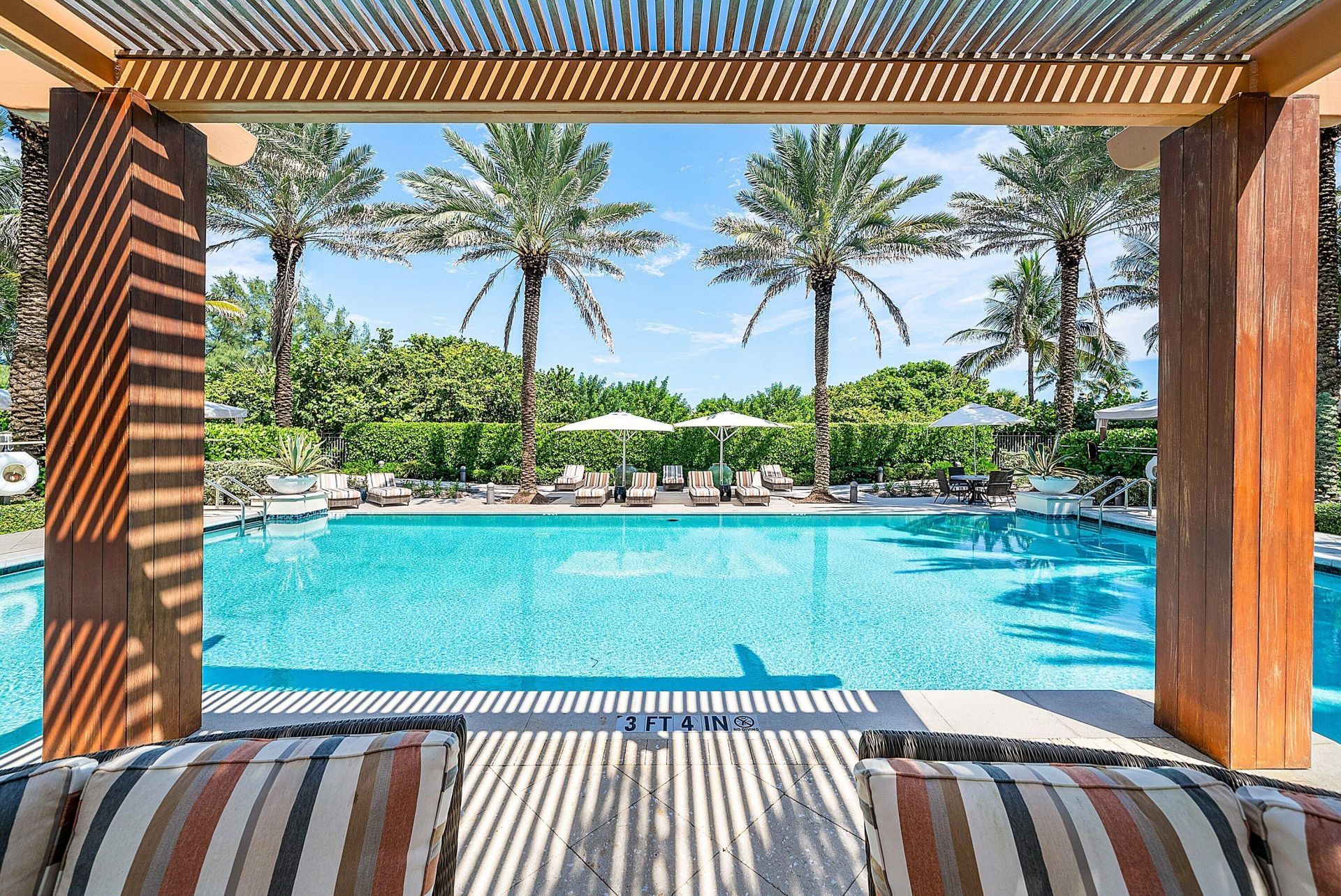 155 S Ocean Avenue, Unit 606, Palm Beach Shores, FL 33404 Photo