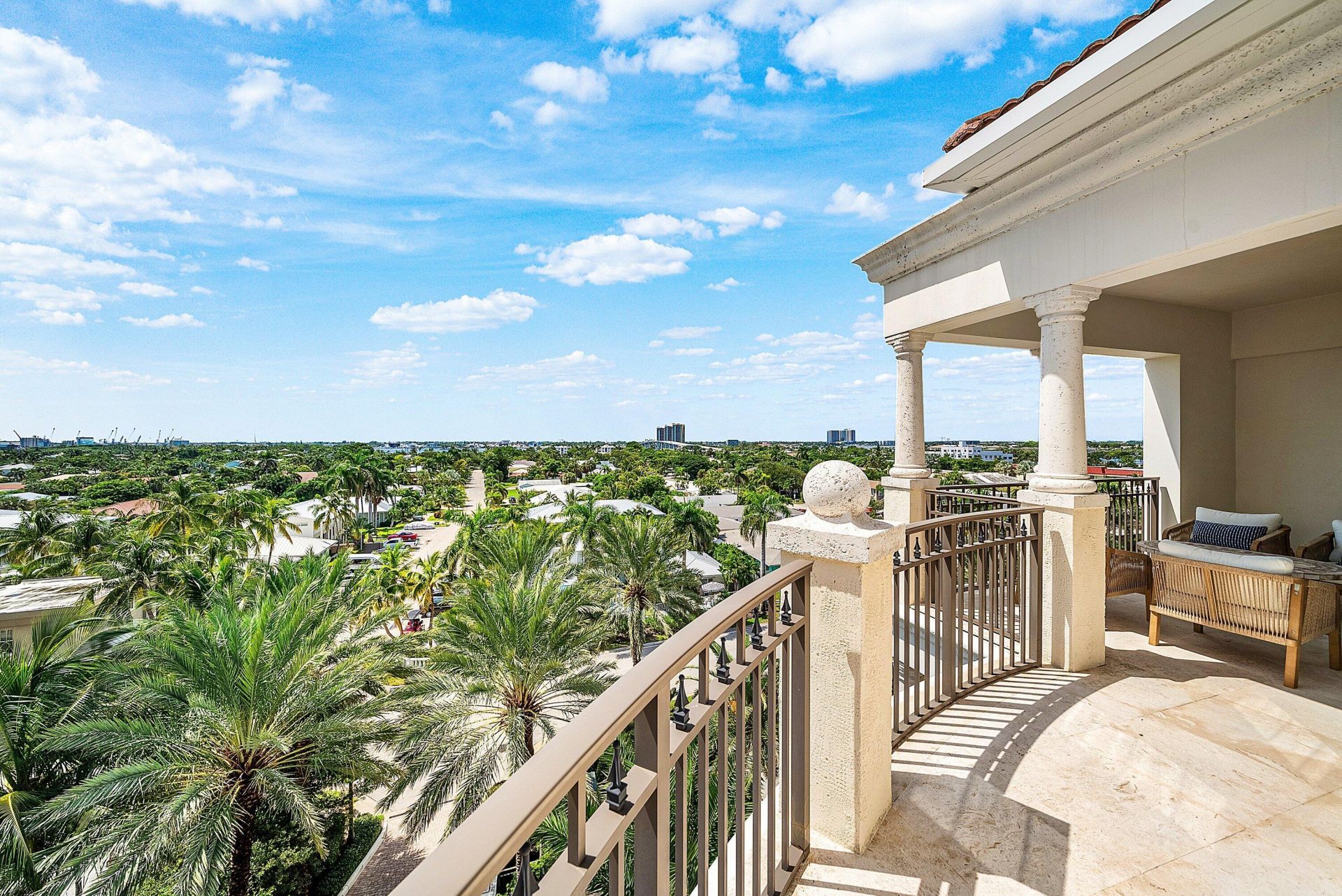 155 S Ocean Avenue, Unit 606, Palm Beach Shores, FL 33404 Photo